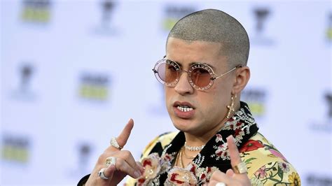 Watch Al Rojo Vivo Highlight Bad Bunny Y Jhay Cortez Encabezan La