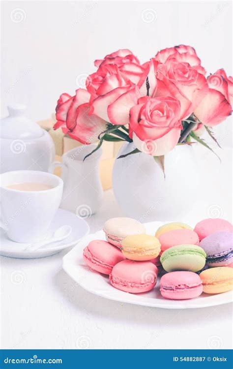 Macaroons in gift box stock image. Image of gift, macaroon - 54882887