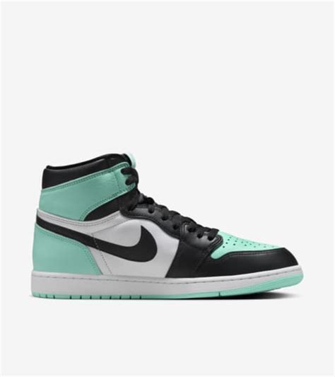 Air Jordan High Og Green Glow Dz Release Date Nike Snkrs