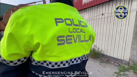 Emergencias Sevilla On Twitter Policiasevilla Presta Apoyo Durante