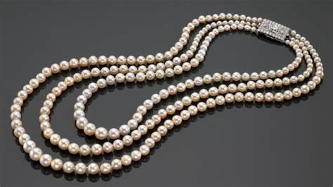 The most expensive pearl necklaces of all time and their history