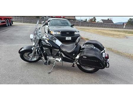 SUZUKI Suzuki Suzuki Intruder Vl1500 Lc Tweedehands De Parking