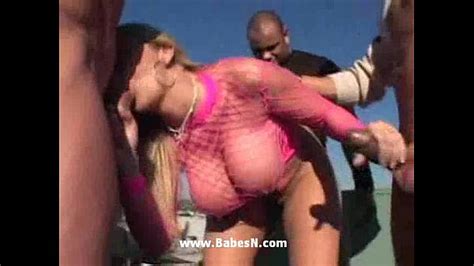 BUSTY MILF SARA JAY BBC XNXX