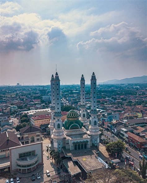 7 Wisata Menarik Yang Bisa Kamu Kunjungi Di Kota Cilegon Banten