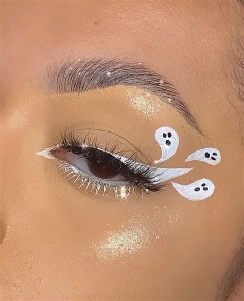 Pin By Leslie Pell On Halloween In Halloween Makeup Easy