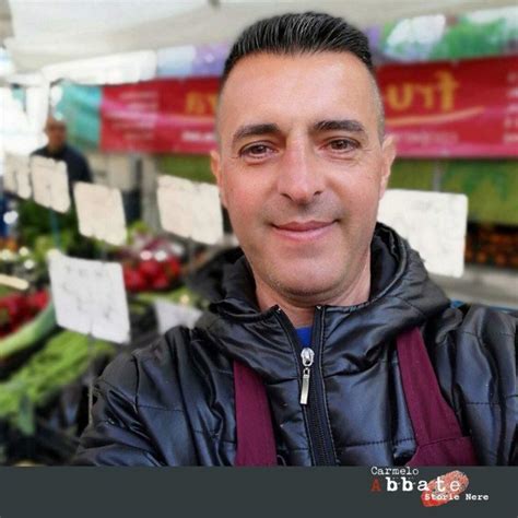 Lui è Roberto. Nasce a Catania nel 1967 | notizieinunclick