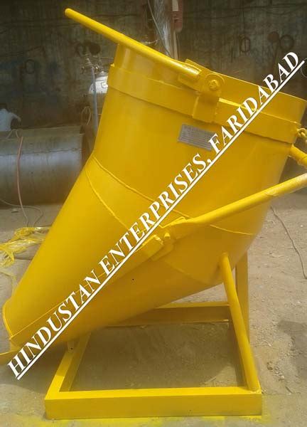 Concrete Banana Bucket Side Discharge Concrete Bucket At Best Price In