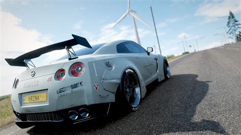 Fond d écran Forza Horizon 4 Forza Games Nissan GTR voiture jeux