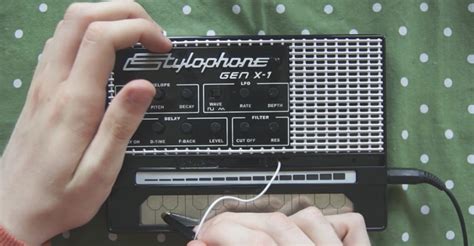 Dubreq Stylophone Gen X-1 Stylus Synthesizer Video Demo – Synthtopia