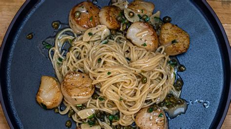 Angel Hair Pasta With Scallops In A Lemon Caper Sauce Youtube