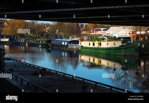 Boats On The River Great Ouse Hi Res Stock Photography And Images Alamy