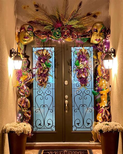 Mardi Gras Home Decor 2021 Holiday Festival, Mardi Gras, Party Planning ...