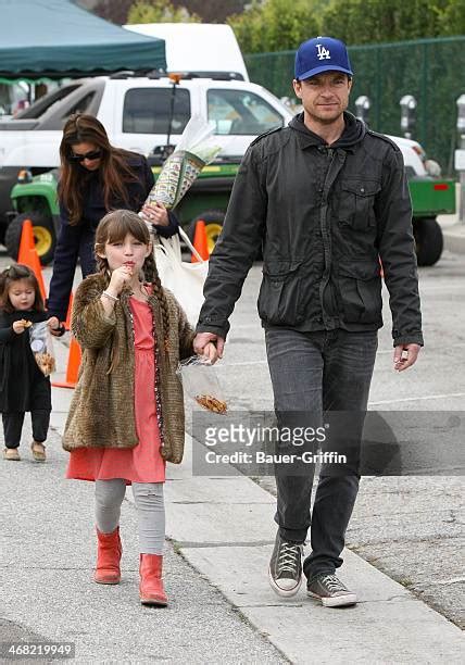 Jason Bateman Daughters Photos And Premium High Res Pictures Getty Images