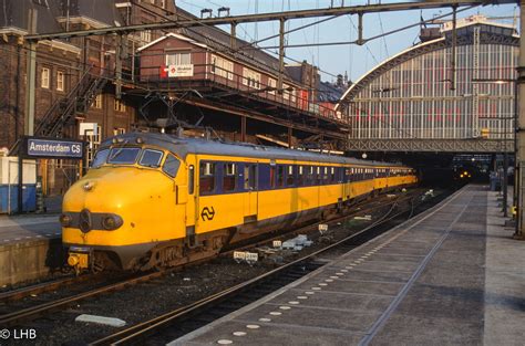 Ns Trein De Stoptrein Naar Den Haag Cs Vi Flickr