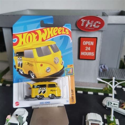 Jual Hot Wheels Kool Kombi Mooneyes Kuning Surf S Up Shopee Indonesia