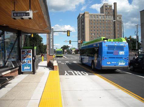 Bus Rapid Transit Design: Key Lessons for Efficient Urban Transit