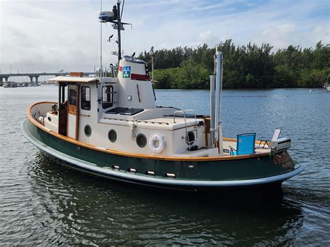 Trilogy Yacht For Sale 38 Crosby Yachts Vero Beach Fl Denison