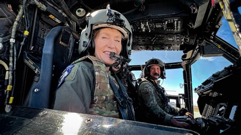 First Female Fighter Pilot Takes Off On Last Flight With The U S Air