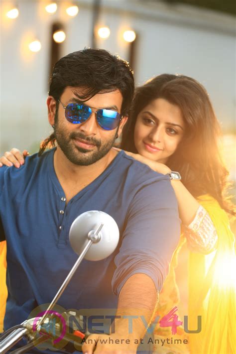 Malayalam Movie James And Alice Stills 147617 Latest Stills And Posters