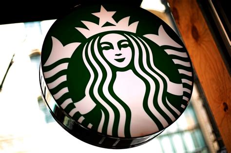 Starbucks CEO says racial controversy hasn’t affected sales - The ...