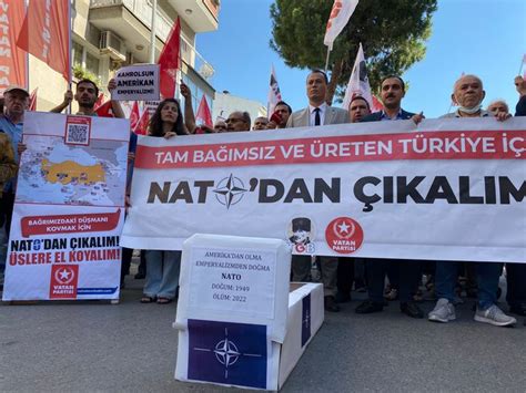 Vatan Partisi ve TGB NATO karargâhı önünden seslendi Vatan Bütünlüğü