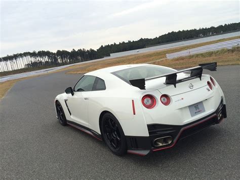 Nismo Carbon Fiber Rear Bumper & Rear Under Spoiler: 2009-2016 Nissan ...