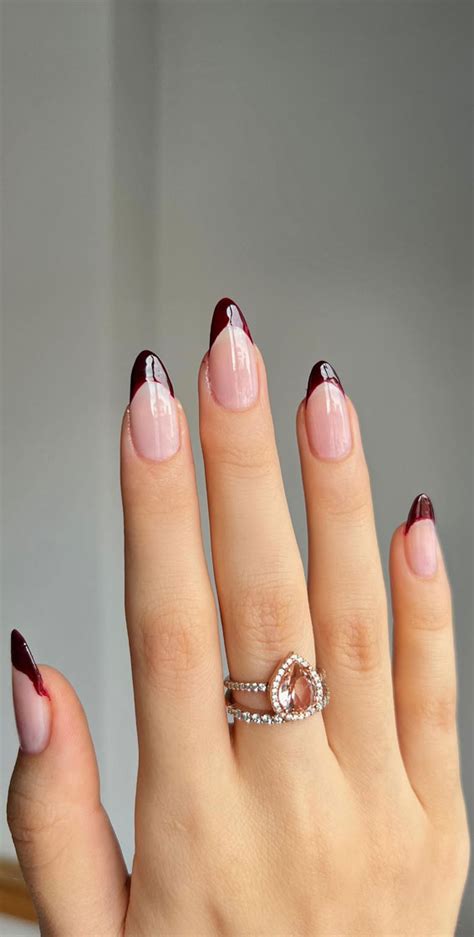 27 Glamorous Soft And Subtle Autumn Nail Designs Brown French Tip Nails