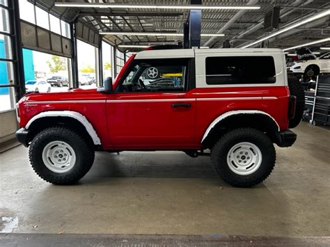 Painted 2 Door Heritage Edition Flares Bronco6G 2021 Ford Bronco