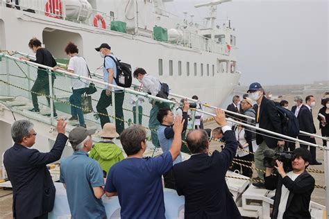 北方領土 洋上慰霊始まる 元島民「島への思い、伝える」47news（よんななニュース）