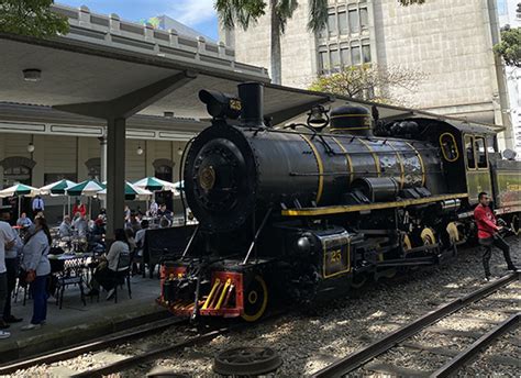 Antigua estación del ferrocarril de Antioquia Medellín Travel