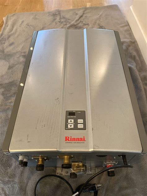 Rinnai Ru199in Indoor Tankless Water Heater Natural Gas 199k Btu Ebay