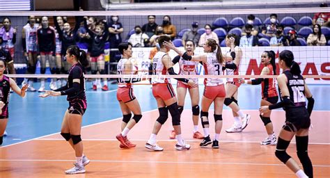 Cignal HD Spikers Beat Akari Power Chargers For 1st PVL Win