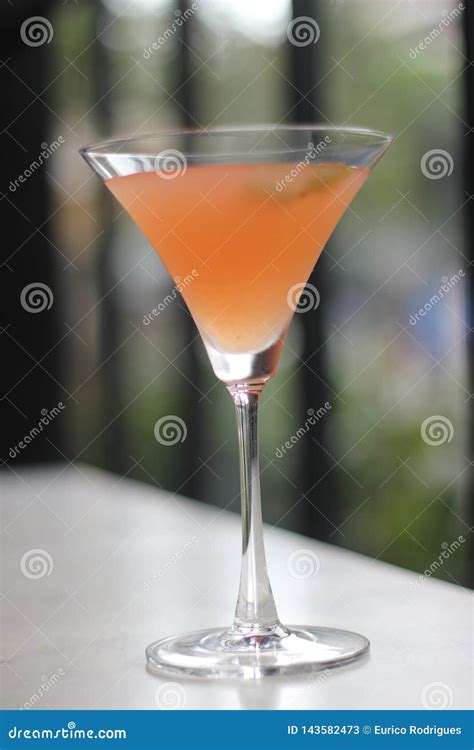 Bebida Misturada N O Alco Lica Abacaxi Mocktail Imagem De Stock