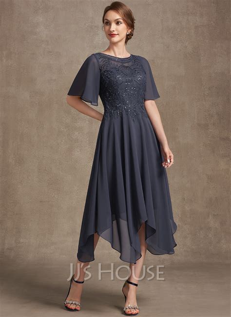 A Line Scoop Neck Tea Length Chiffon Lace Cocktail Dress With Sequins