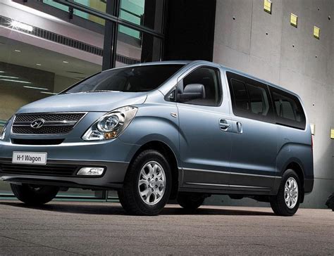 Hyundai H-1 Van Photos and Specs. Photo: H-1 Van Hyundai ...