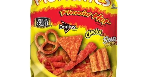 Frito Lays Munchies Snack Mix Flamin Hot Flavored Oz G