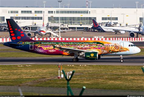 OO SNF Brussels Airlines Airbus A320 214 Photo By Kris Van