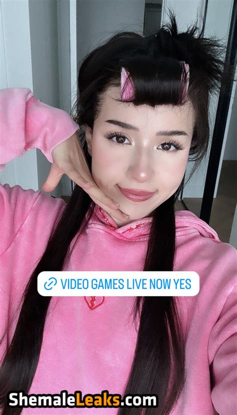 Pokimane Pokimanelol Pokinaneonlyfan Leaked Nude Onlyfans Photo
