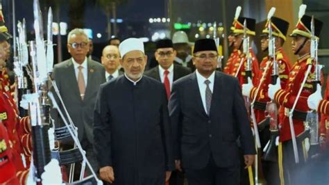 Kunjungi Indonesia Grand Syekh Al Azhar Dijadwalkan Bertemu Pbnu Rabu Esok