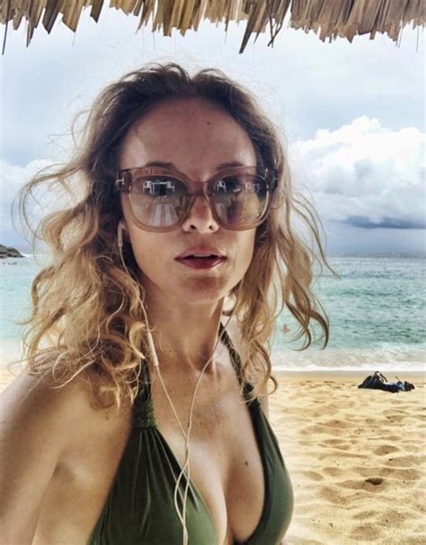 Heather Graham Shows Off Bikini Body As She Showcases Her Long