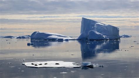 Antarctica Beyond The Polar Circle Wilkins Ice Shelf Otl32 25