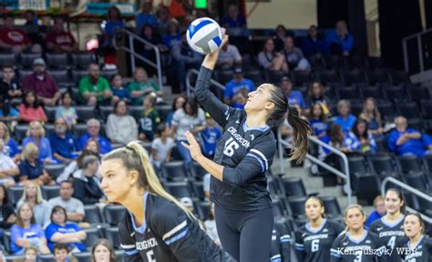 Creighton Volleyball Weekend Wrap-up: Bluejays go 1-1 vs. Marquette and ...