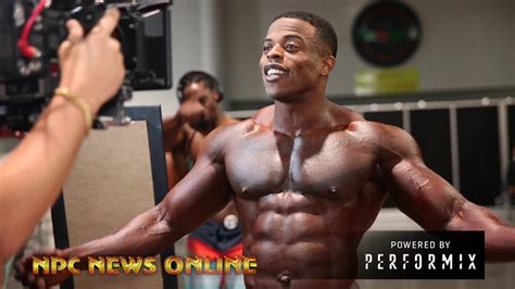 Ifbb Men S Physique Pro Andre Ferguson Backstage At The Olympia