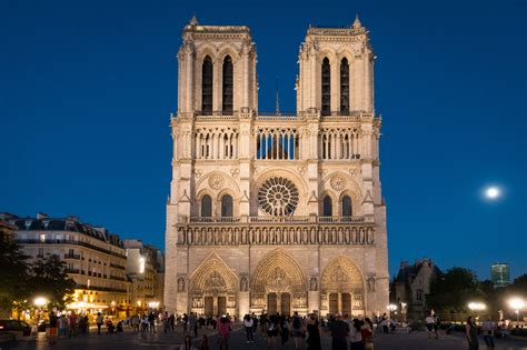 Notre Dame Cathedral at dusk - Ed O'Keeffe Photography