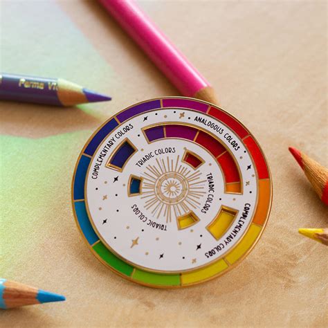 Colour Wheel Enamel Pin Espace Tricot