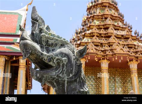 Wat Phra Kaew Stock Photo - Alamy