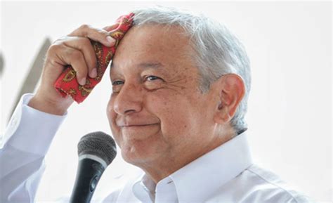 Amlo Felicita A Todos Los Pap S De M Xico En Su D A Telediario M Xico