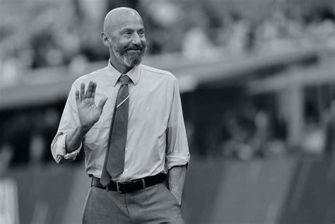 Muere El Exfutbolista Italiano Gianluca Vialli A Los A Os