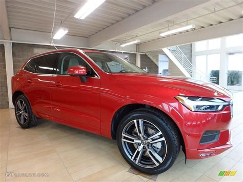 Fusion Red Metallic Volvo Xc T Awd Momentum Photo