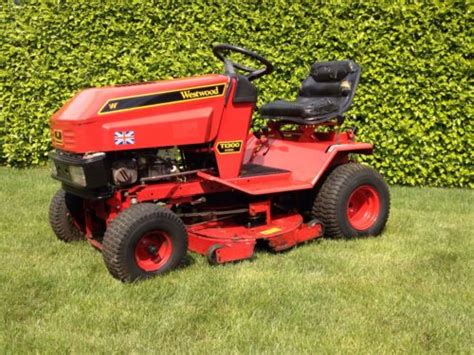 Westwood T1300 Hydro Ride On Mower Lawn Tractor Lawnmowers Shop